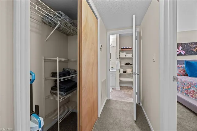 $1,400 | 2230 Sunderland Road, Unit 37E, Winston-Salem, NC 27103