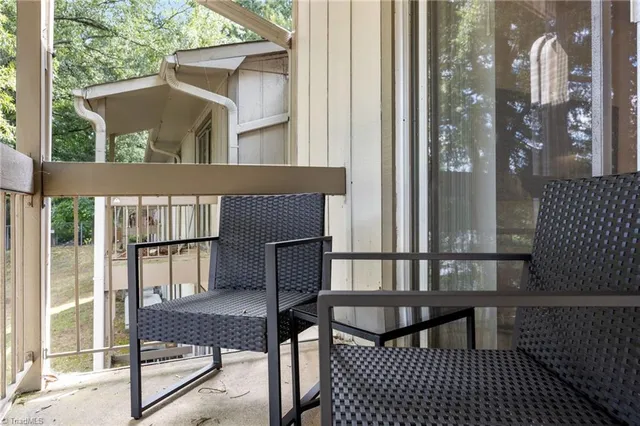 $1,400 | 2230 Sunderland Road, Unit 37E, Winston-Salem, NC 27103