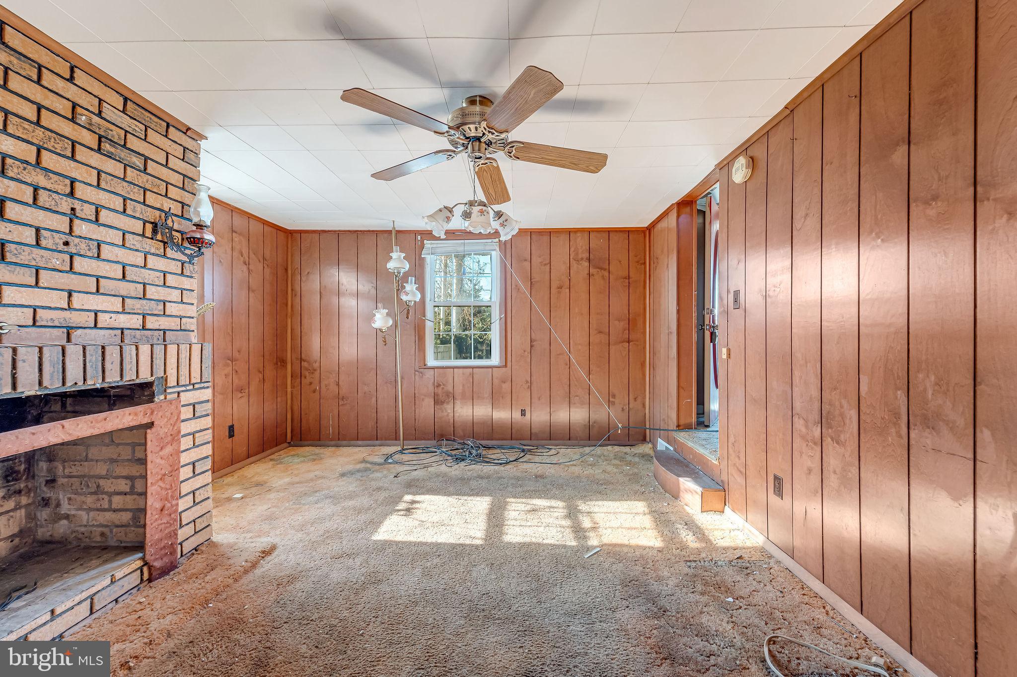 321 Jones Island Road Cedarville, NJ 08311 - Photo 21 of 39 a view of entryway