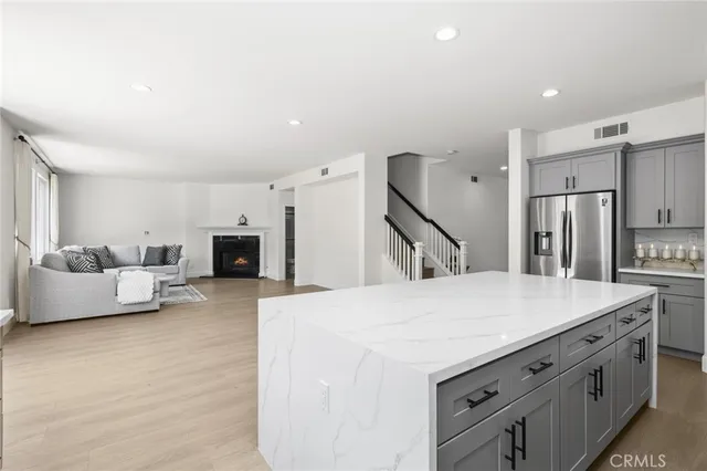 $2,350,000 | 37 Pheasant Creek, Irvine, CA 92618