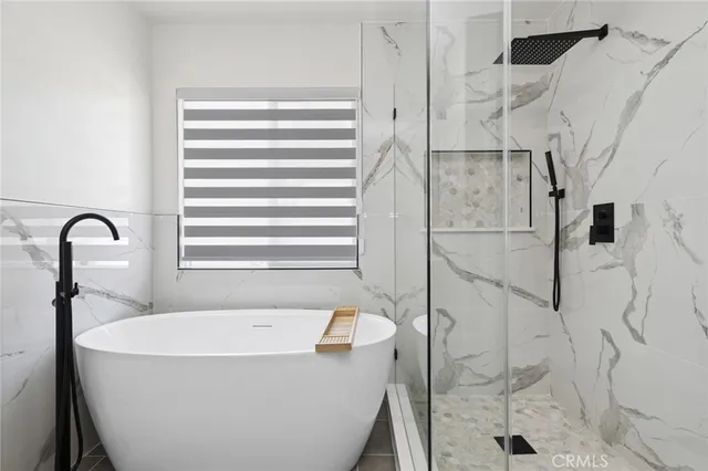 $2,350,000 | 37 Pheasant Creek, Irvine, CA 92618