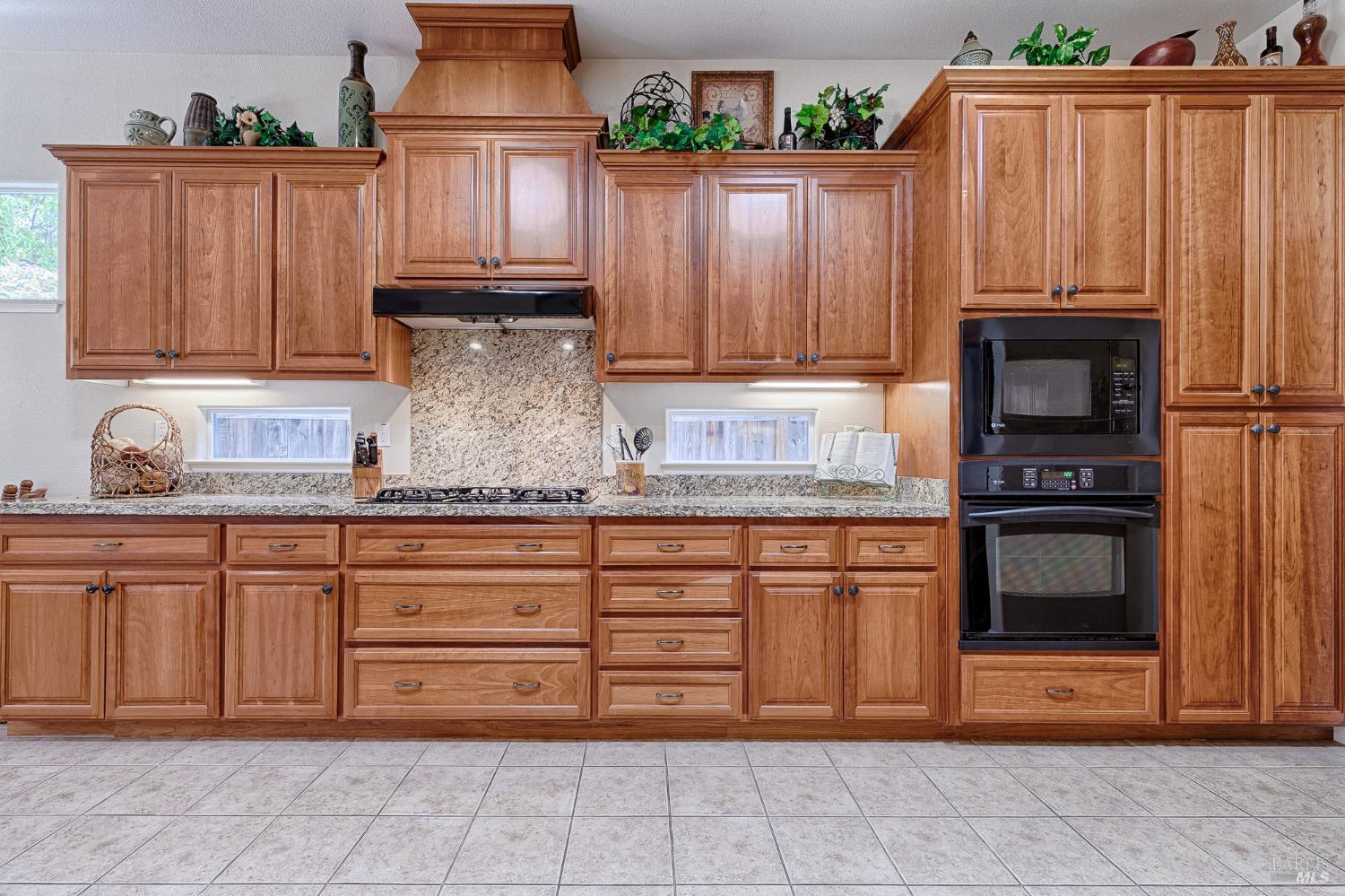 7536 Walnut Orchard Way Santa Rosa, CA 95409 - Photo 20 of 54 Gallery Image 20
