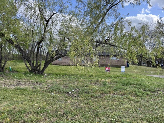 131 McKeever Road Rosharon, TX 77583 - Photo 1 of 10 Gallery Image 1