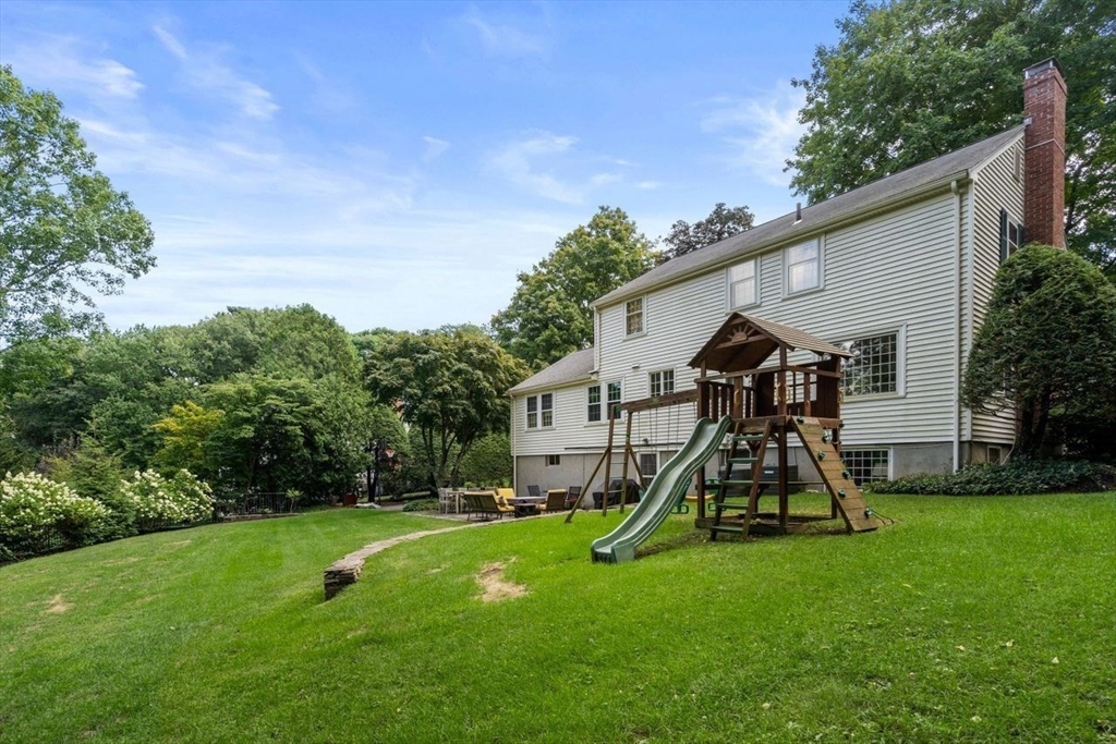 11 Nantucket Road Wellesley, MA 02481 - Photo 23 of 23
