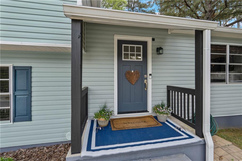 3990 Pine Mountain Road Northwest Kennesaw, GA 30152 - Photo 5 of 32 a view of backyard with deck