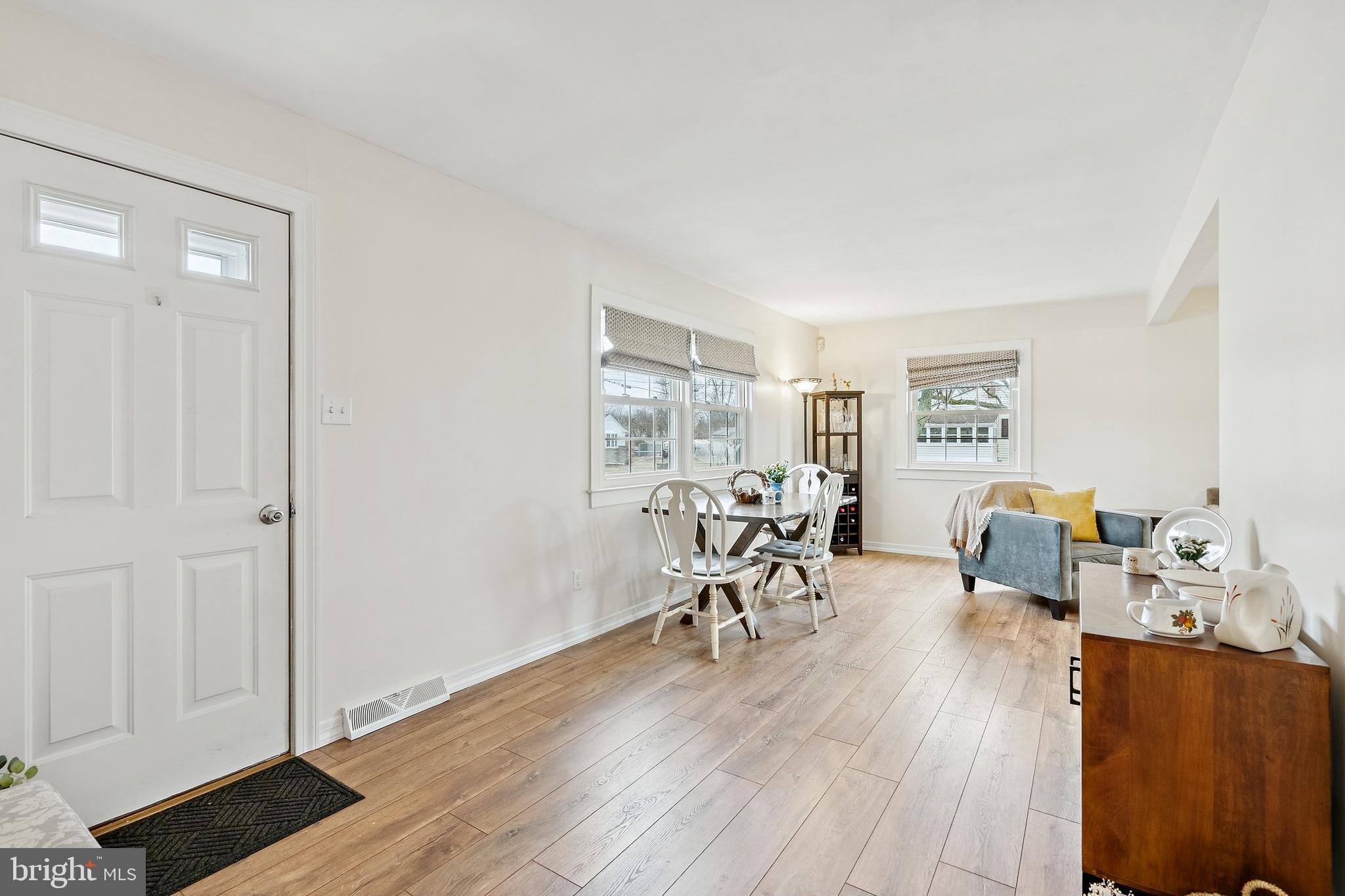 126 Annapolis Road Pennsville, NJ 08070 - Photo 6 of 29 Gallery Image 6