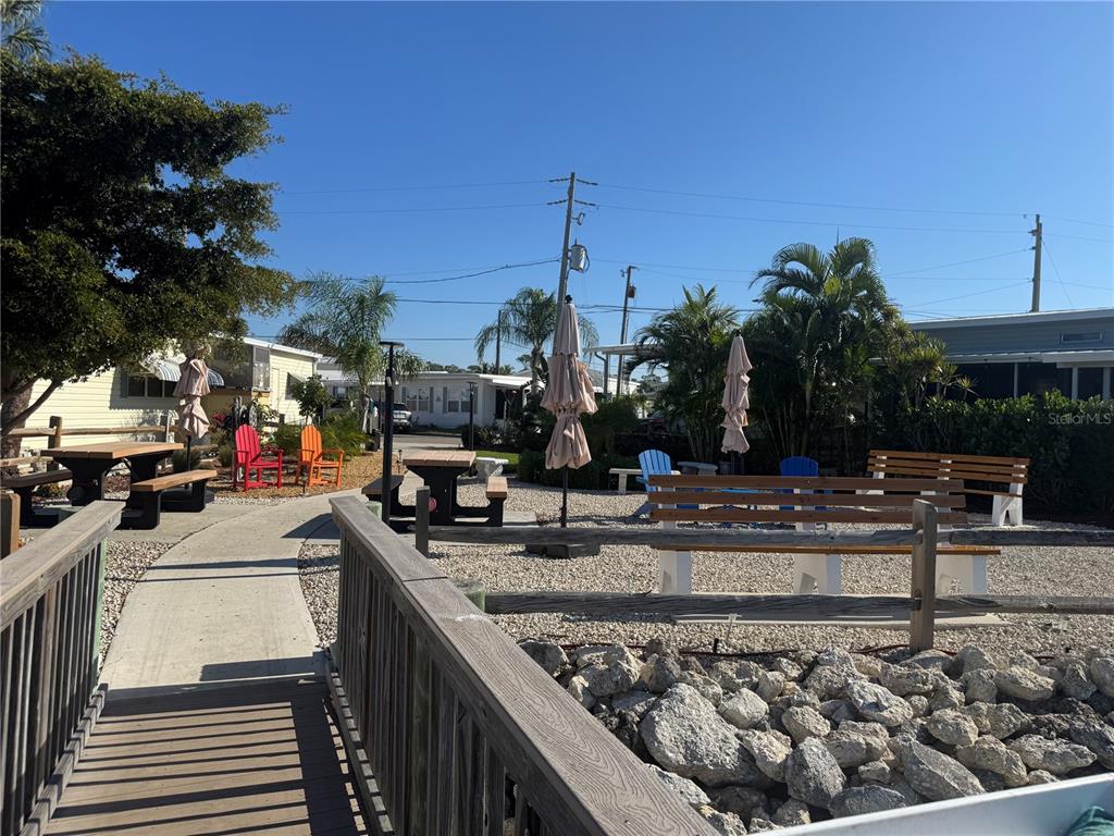 61 5th Avenue Venice, FL 34285 - Photo 25 of 35 a view of a water fountain and floor to the building