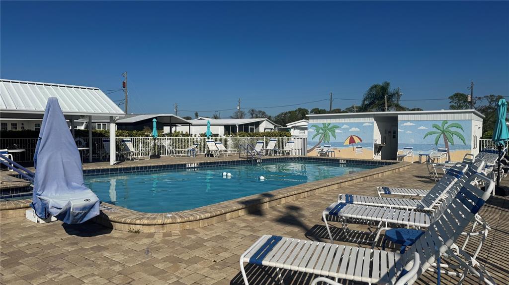 61 5th Avenue Venice, FL 34285 - Photo 30 of 35 swimming pool view with a sitting space