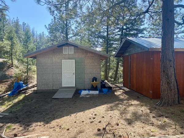 $199,000 | 37 Stanley Drive, Unit 12, Cascade, ID 83611