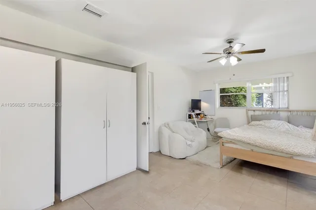 $2,800,000 | 4855 University Drive, Unit 4855, Coral Gables, FL 33146