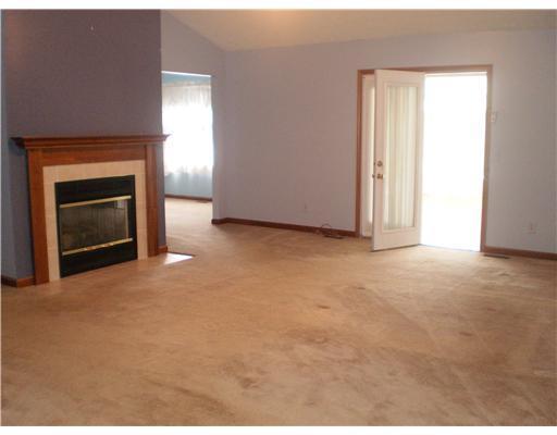 1175 Kingsgate Road Springfield, OH 45503 - Photo 2 of 14