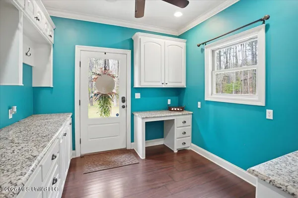 $549,900 | 206 Pioneer Hl Drive, Carthage, MS 39051