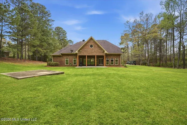 $549,900 | 206 Pioneer Hl Drive, Carthage, MS 39051