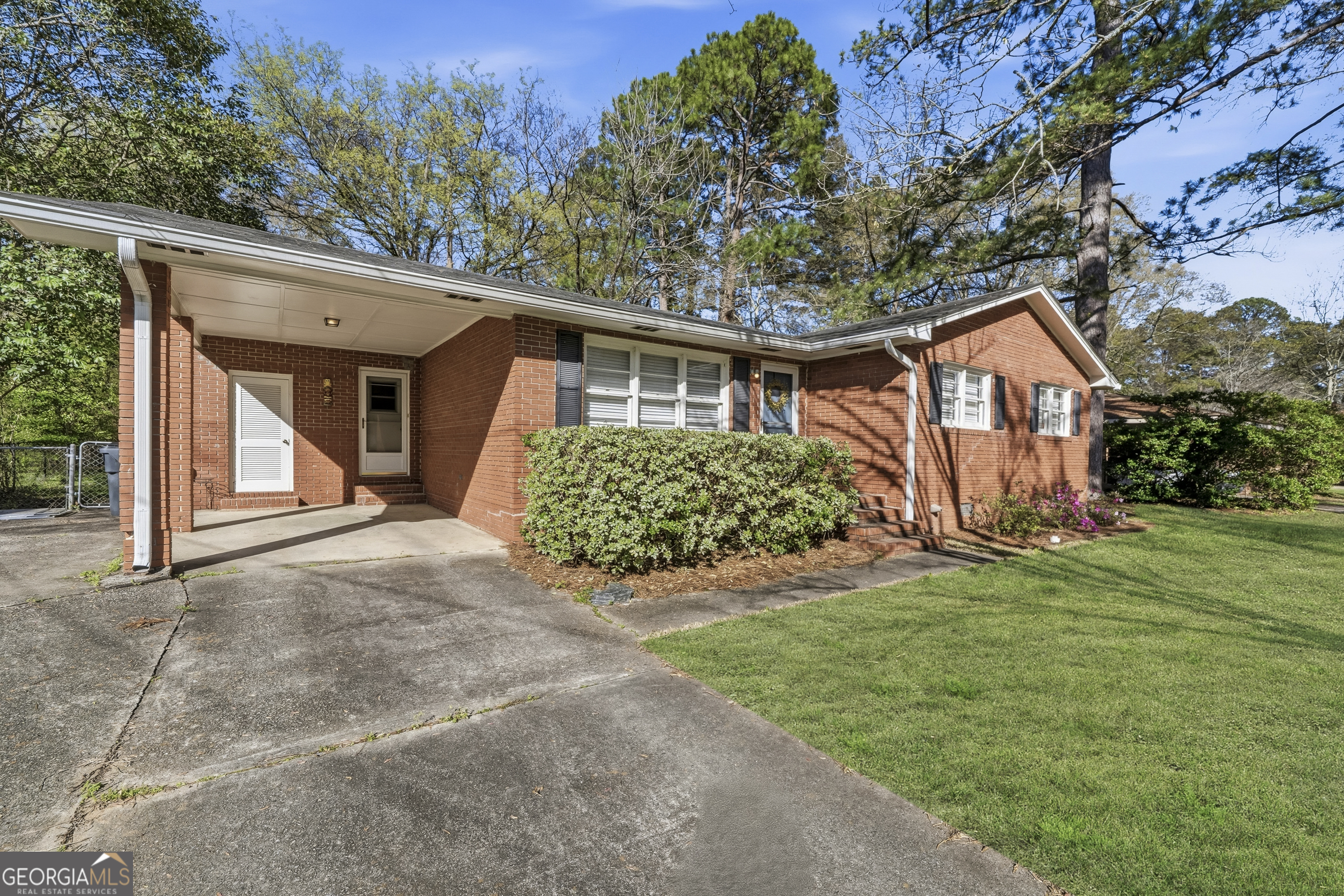 1735 Cardinal Road Milledgeville, GA 31061 - Photo 1 of 31