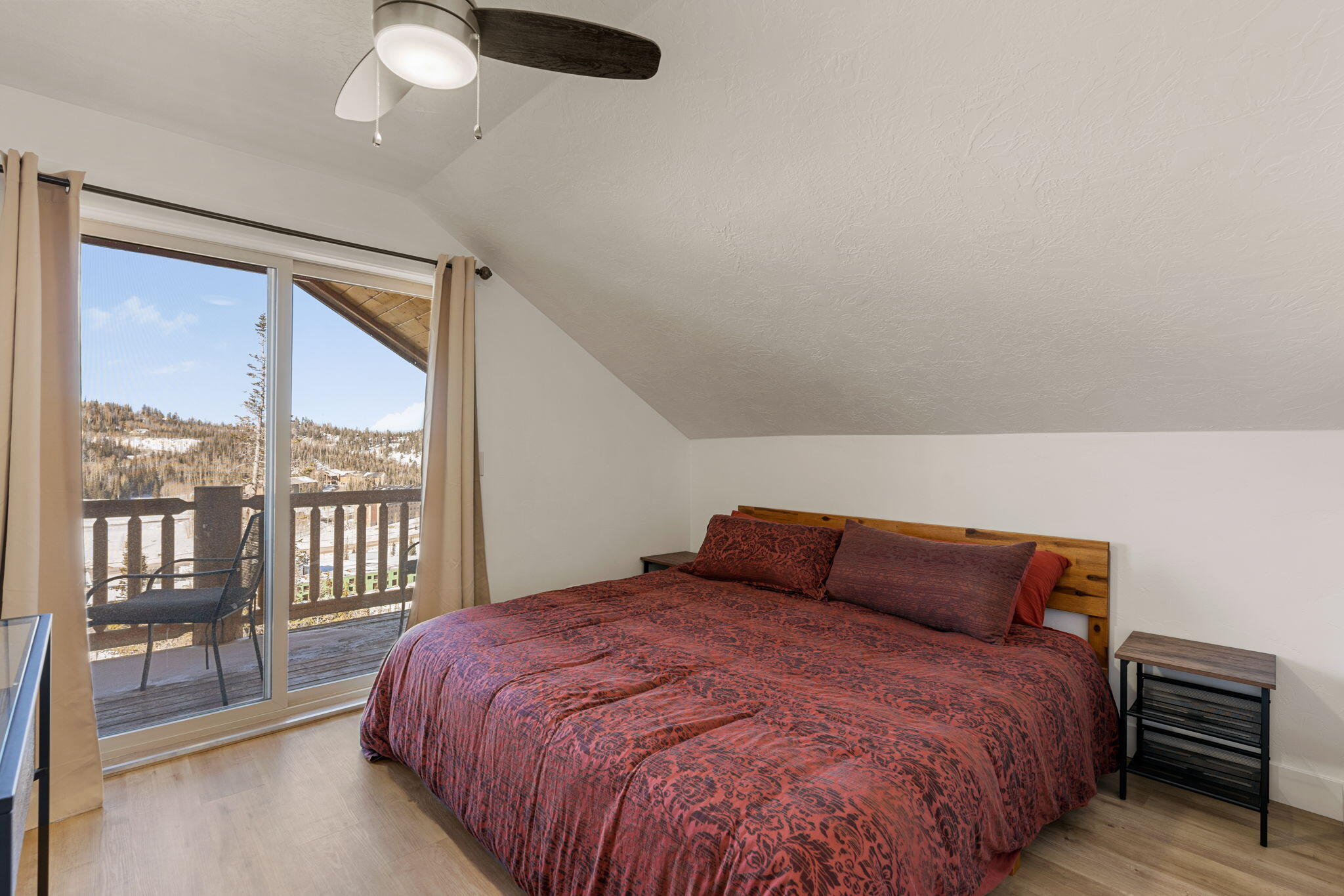 327 Aoki Michi Brian Head, UT 84719 - Photo 55 of 87 Upstairs Bedroom 1