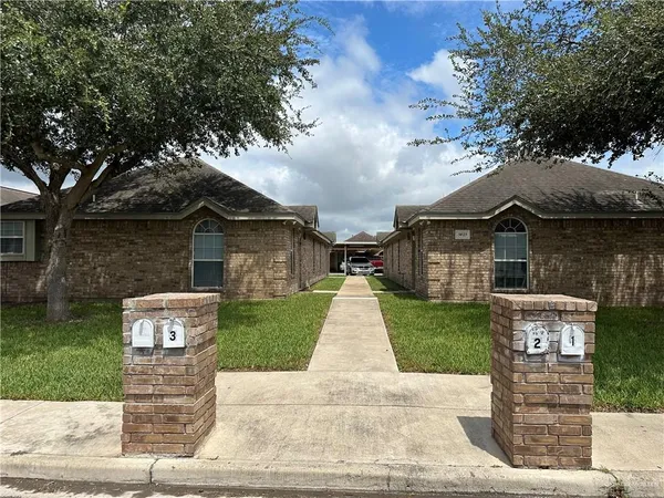 $825 | 3823 West Faith Hill Street, Edinburg, TX 78541