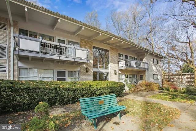 $1,850 | 7758 Donnybrook Court, Unit 201, Annandale, VA 22003