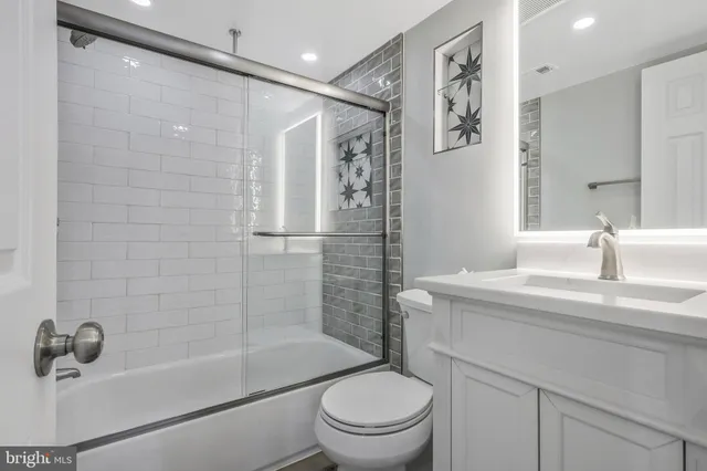 $1,850 | 7758 Donnybrook Court, Unit 201, Annandale, VA 22003