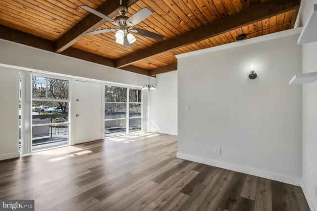 $1,850 | 7758 Donnybrook Court, Unit 201, Annandale, VA 22003