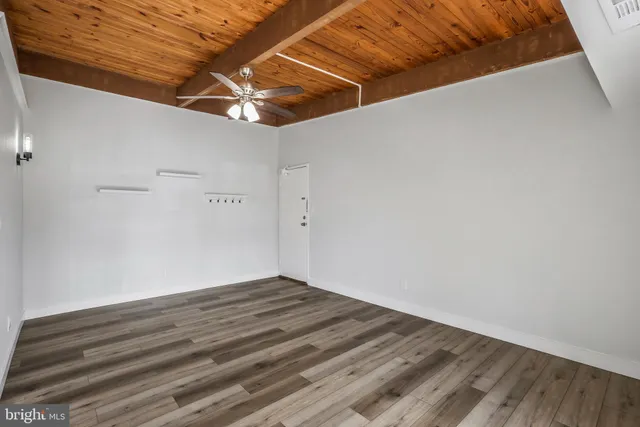 $1,850 | 7758 Donnybrook Court, Unit 201, Annandale, VA 22003