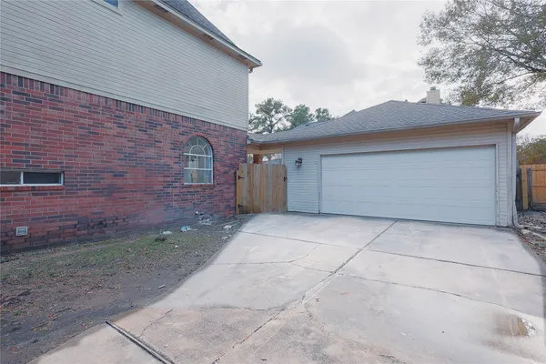 $3,299 | 17527 Sandy Cliffs Drive, Houston, TX 77090