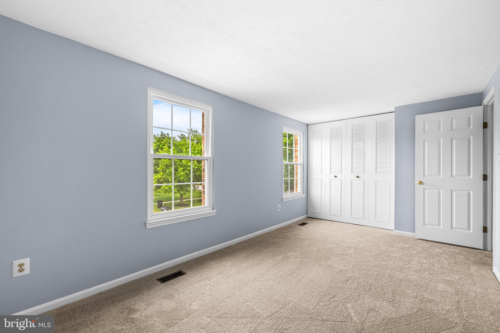 3790 Timahoe Circle Baltimore, MD 21236 - Photo 19 of 33 a view of an empty room with a window