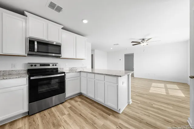 $283,900 | 16056 Imes Way, Lytle, TX 78052