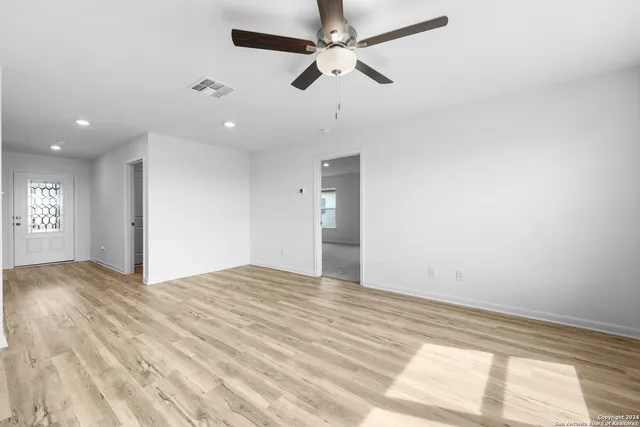 $283,900 | 16056 Imes Way, Lytle, TX 78052