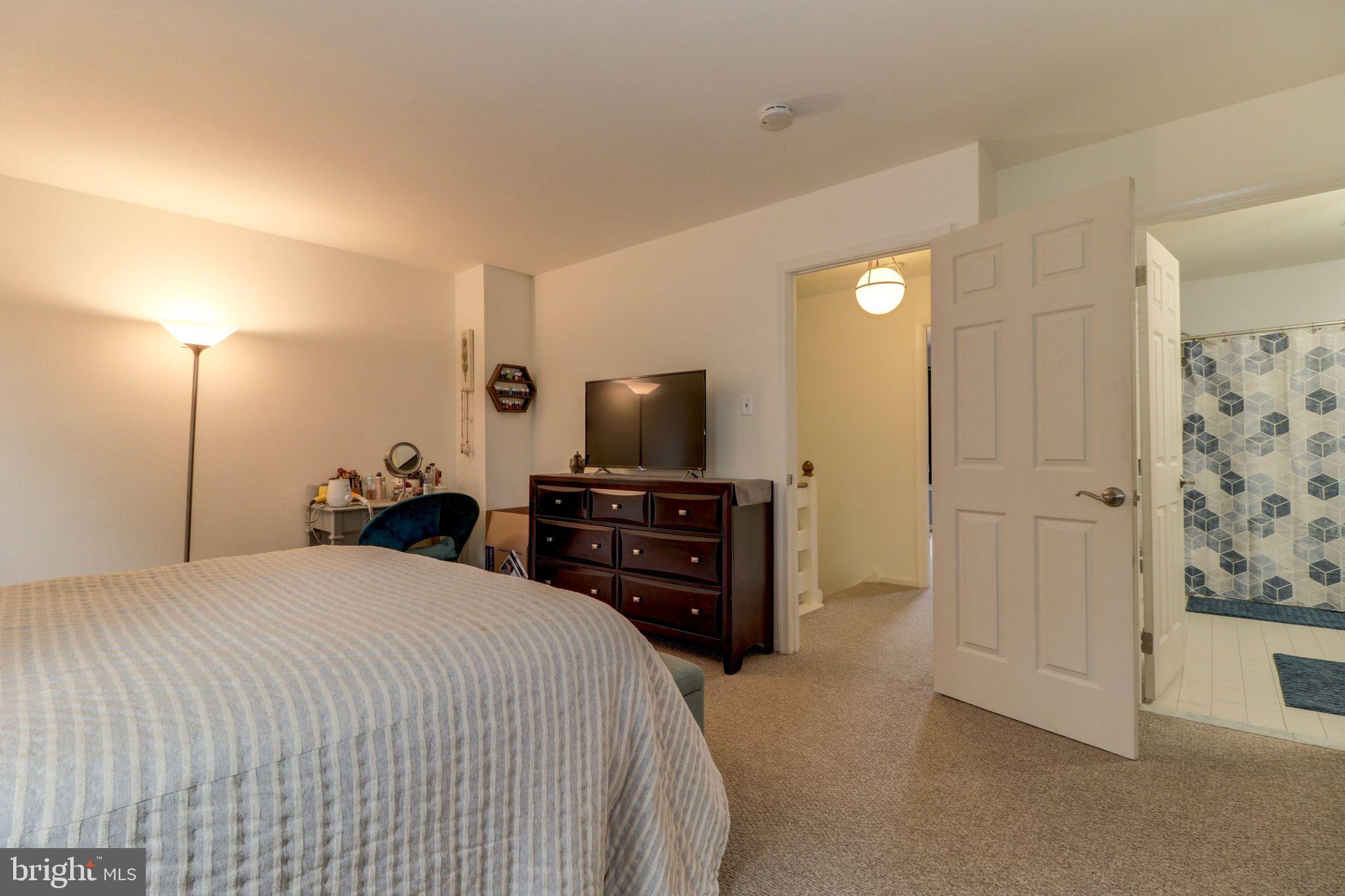 206 Aucott Road Brookhaven, PA 19015 - Photo 16 of 25 Gallery Image 16