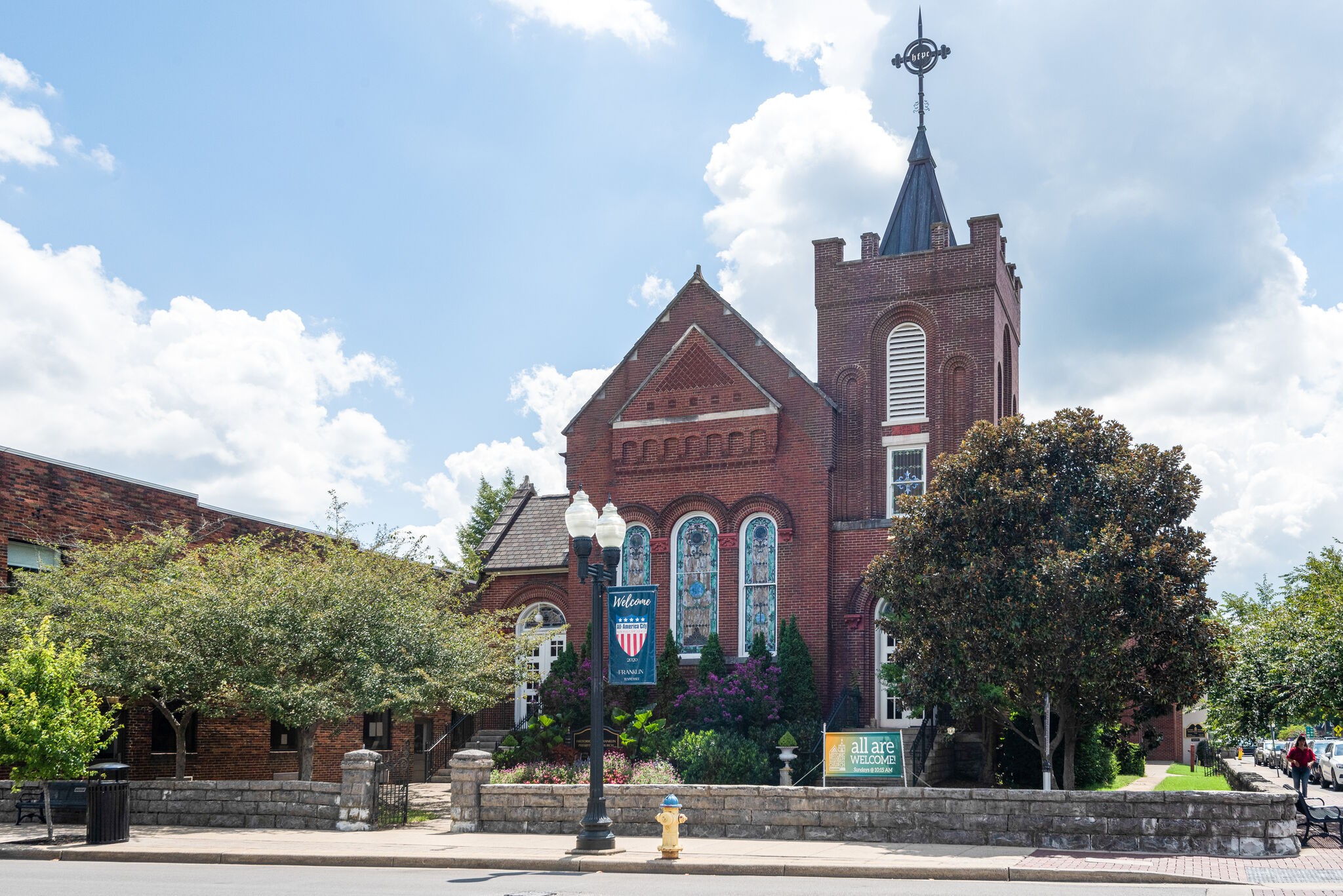 3235 Boyd Mill Pike Franklin, TN 37064 - Photo 62 of 68 a front view of a house with a garden