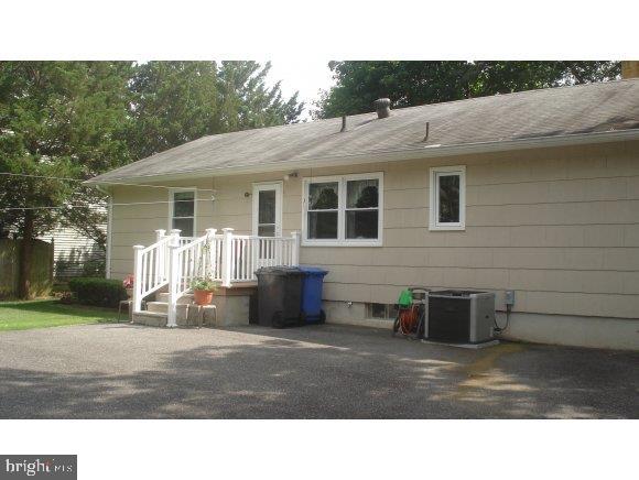 244 Wave Road Manahawkin, NJ 08050 - Photo 15 of 18