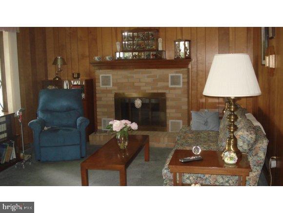 244 Wave Road Manahawkin, NJ 08050 - Photo 5 of 18
