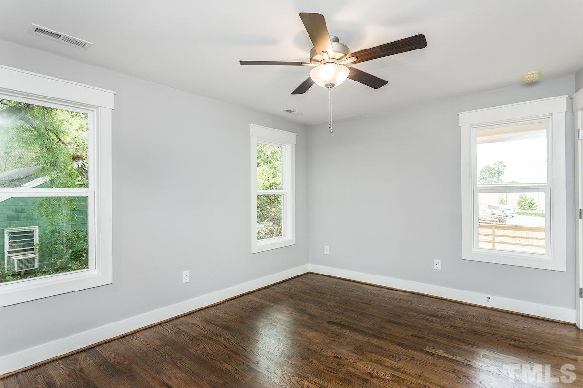 2525 Newbold Street Raleigh, NC 27603 - Photo 16 of 25