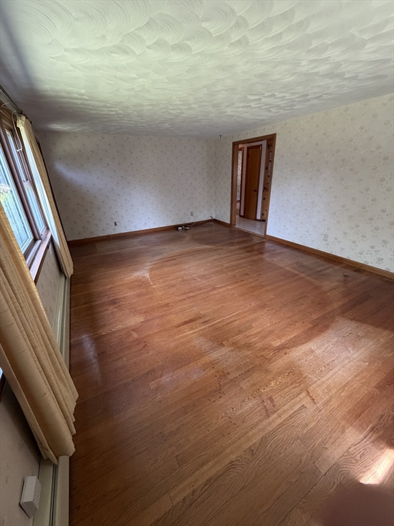 412 Wilbraham Road Hampden, MA 01036 - Photo 9 of 27