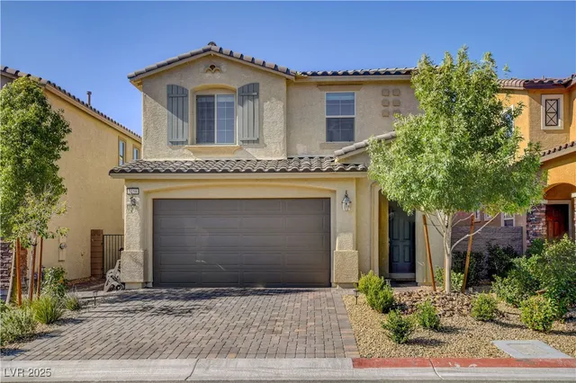 $2,815 | 3158 Balldelli Court, Las Vegas, NV 89141