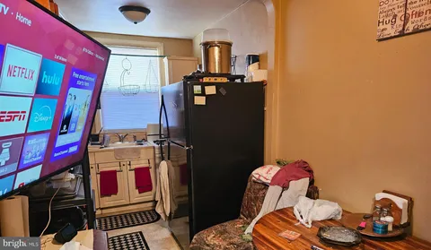 $275,000 | 2420 Cedar Lane, Drexel Hill, PA 19026