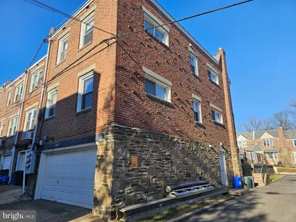 $275,000 | 2420 Cedar Lane, Drexel Hill, PA 19026