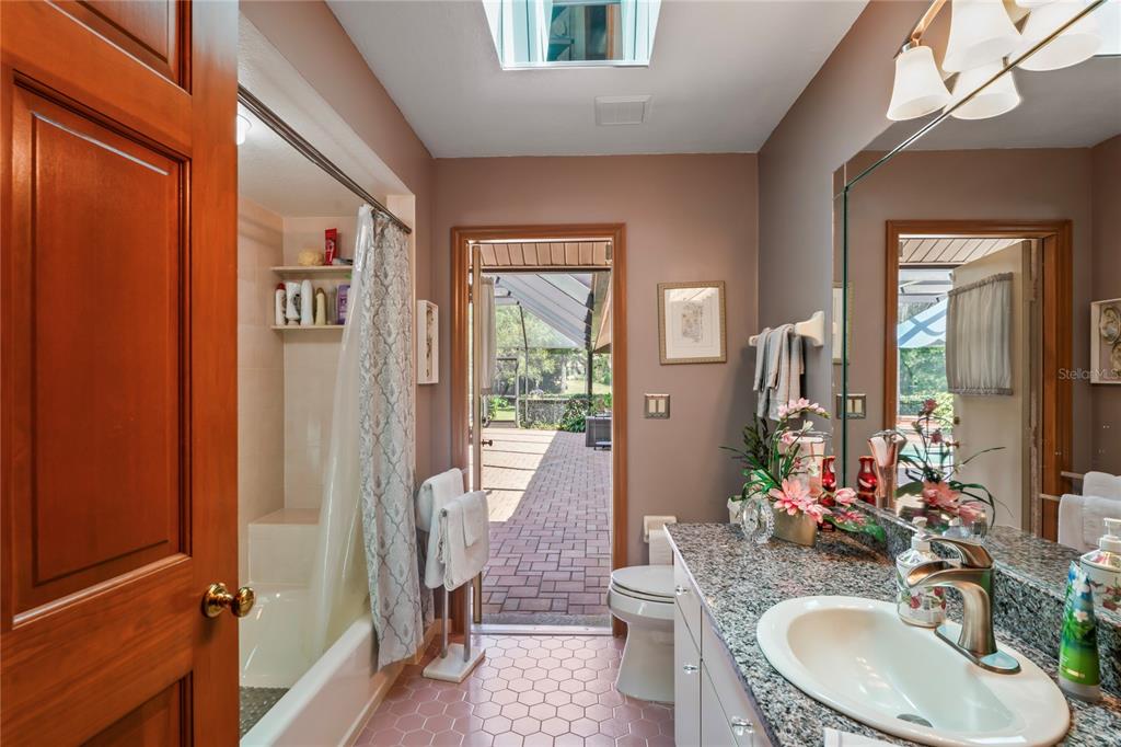 7353 Dogwood Crescent Spring Hill, FL 34607 - Photo 35 of 98