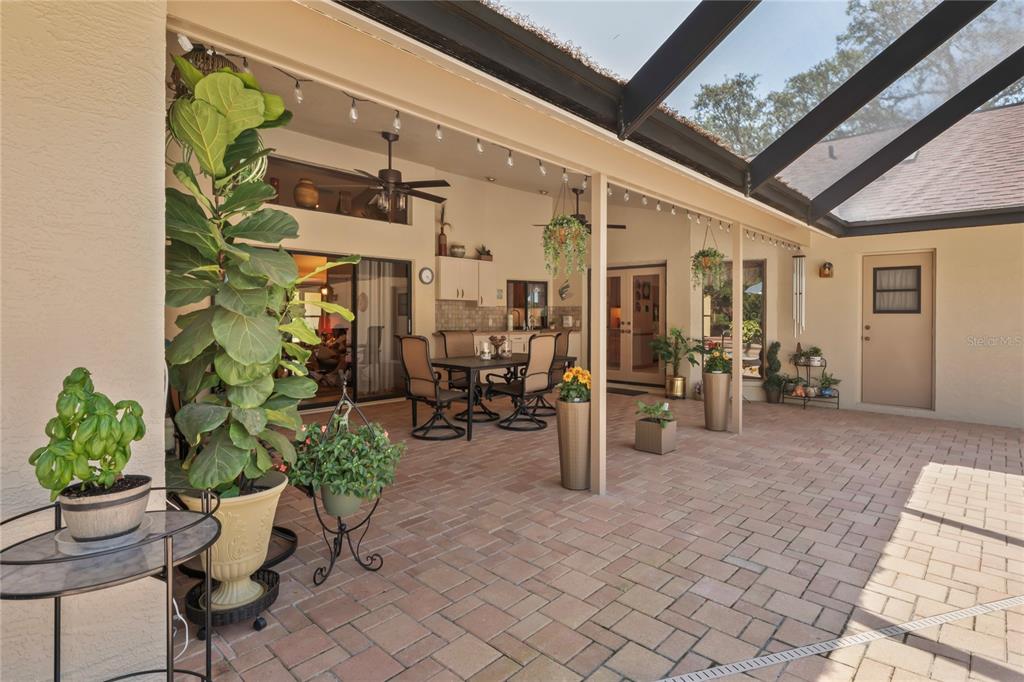 7353 Dogwood Crescent Spring Hill, FL 34607 - Photo 45 of 98