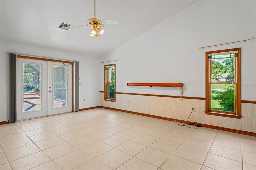 7353 Dogwood Crescent Spring Hill, FL 34607 - Photo 63 of 98