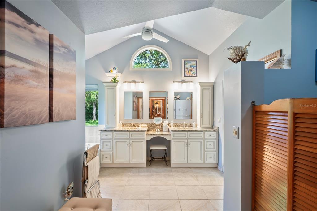 7353 Dogwood Crescent Spring Hill, FL 34607 - Photo 70 of 98