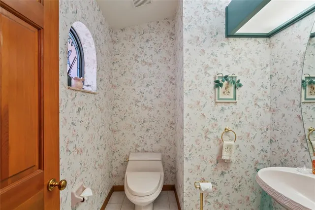 $588,000 | 7353 Dogwood Crescent, Spring Hill, FL 34607