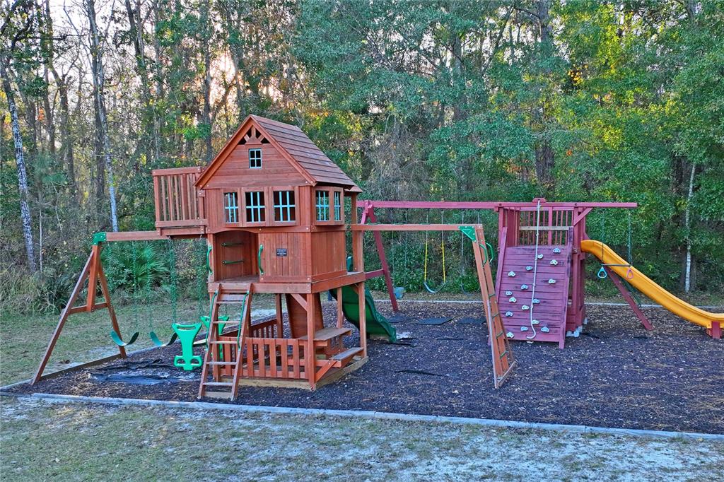 7353 Dogwood Crescent Spring Hill, FL 34607 - Photo 97 of 98