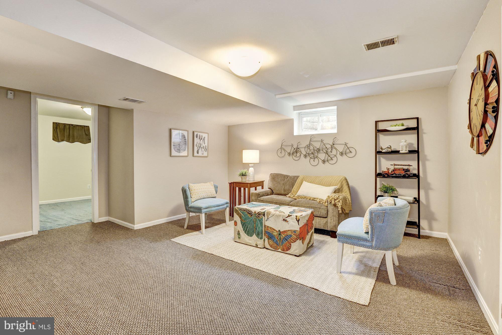 605 Forest Glen Road Silver Spring, MD 20901 - Photo 14 of 24