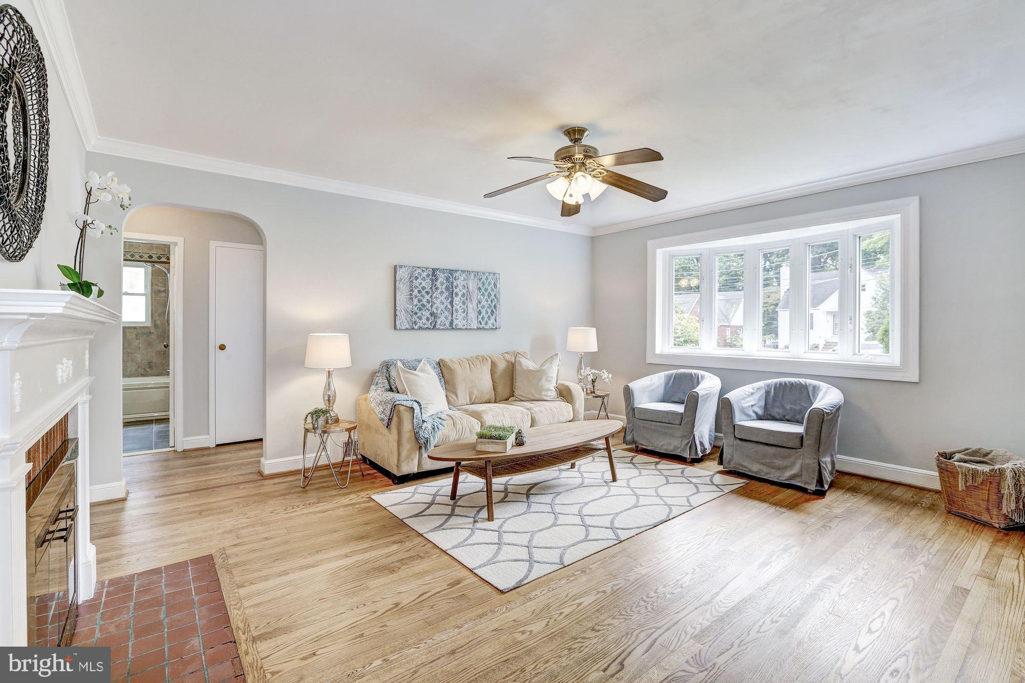 605 Forest Glen Road Silver Spring, MD 20901 - Photo 3 of 24