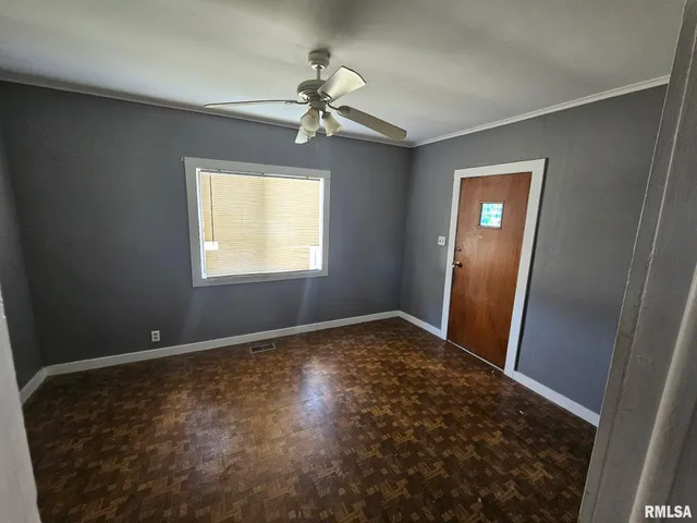 $100,000 | 1208-1210 East Main Street, West Frankfort, IL 62896