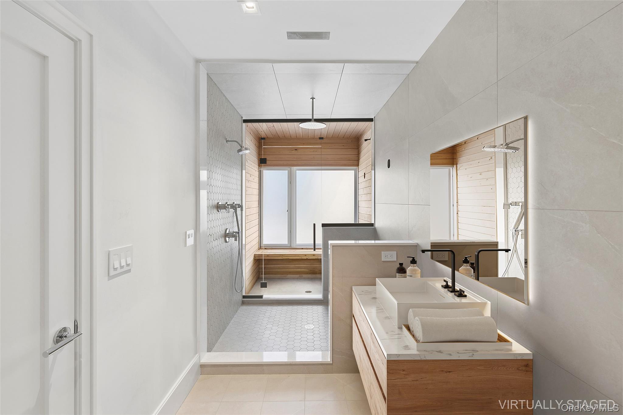 25 Bluff Point Road Sag Harbor, NY 11963 - Photo 20 of 27 Primary Bathroom