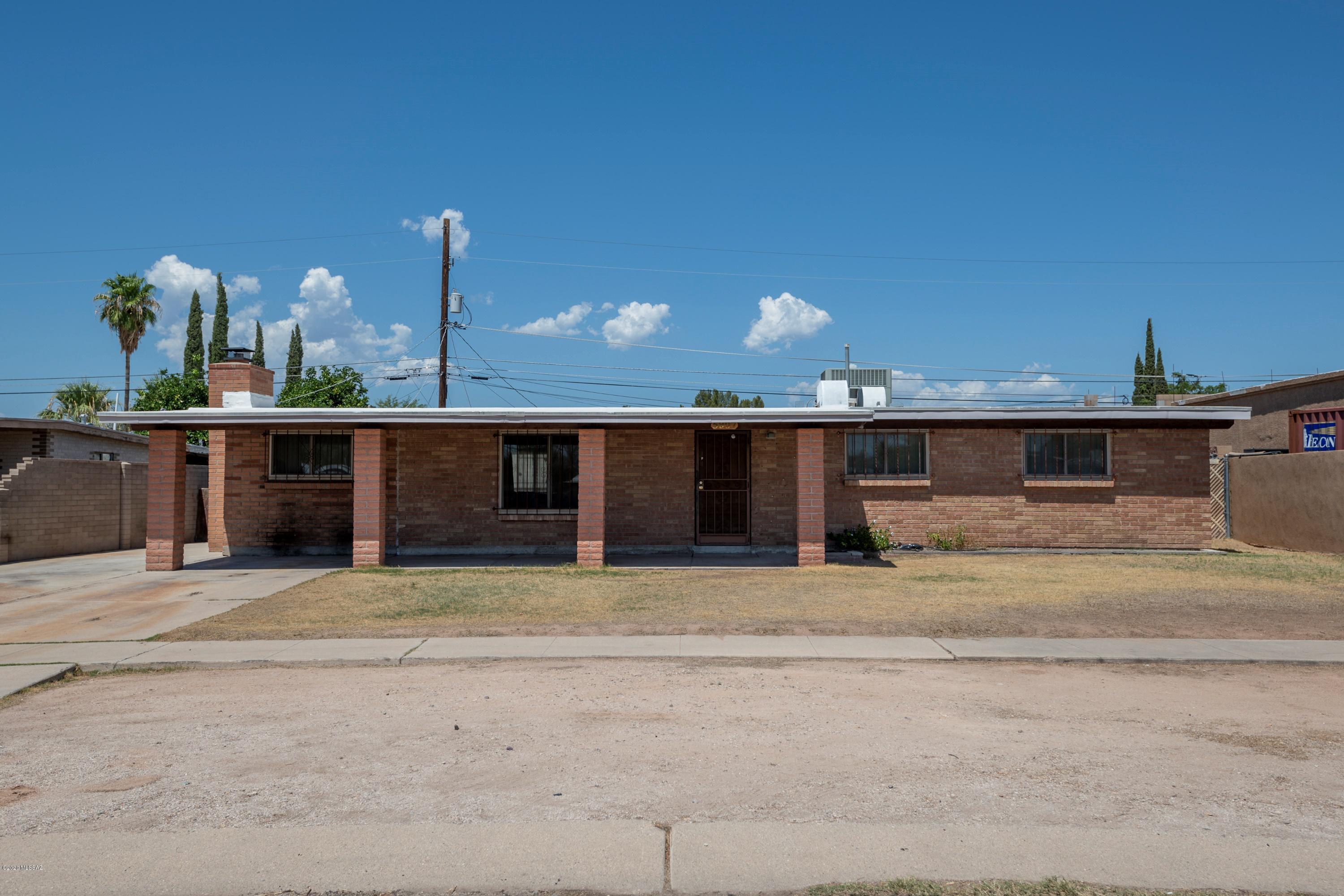 5907 South Rex Stravenue Tucson, AZ 85706 - Photo 1 of 26