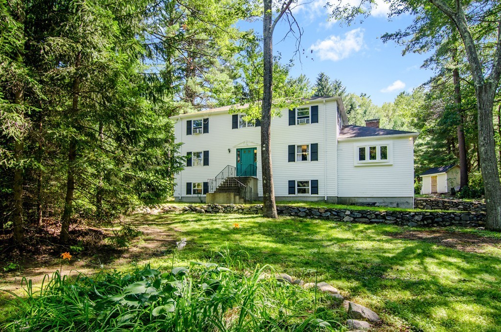 29 Robinwood Road Acton, MA 01720 - Photo 1 of 30 Gallery Image 1