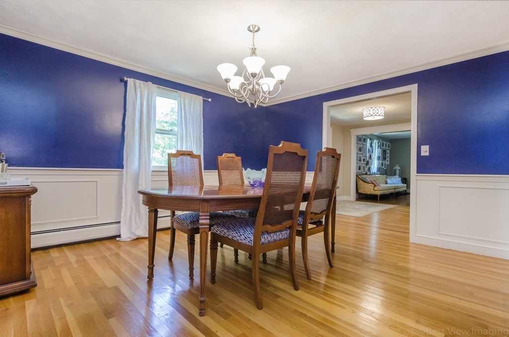 29 Robinwood Road Acton, MA 01720 - Photo 4 of 30 Gallery Image 4